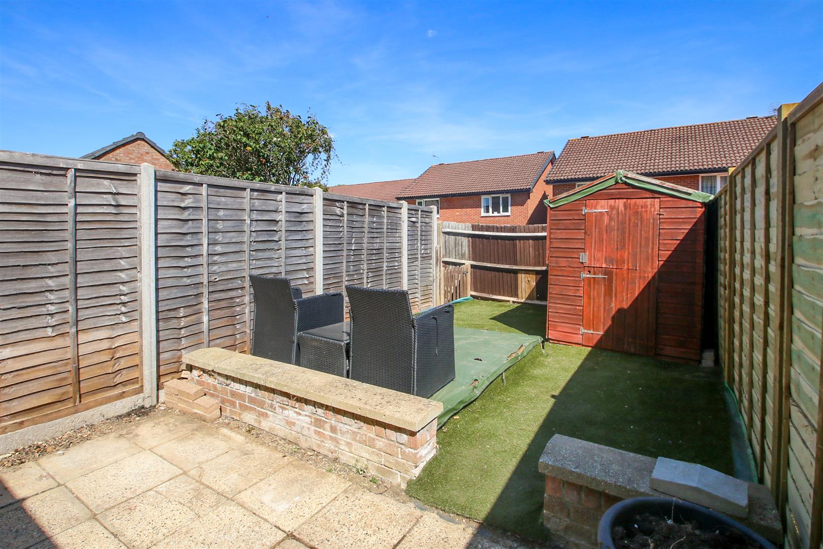 Burgess Gardens, Newport Pagnell